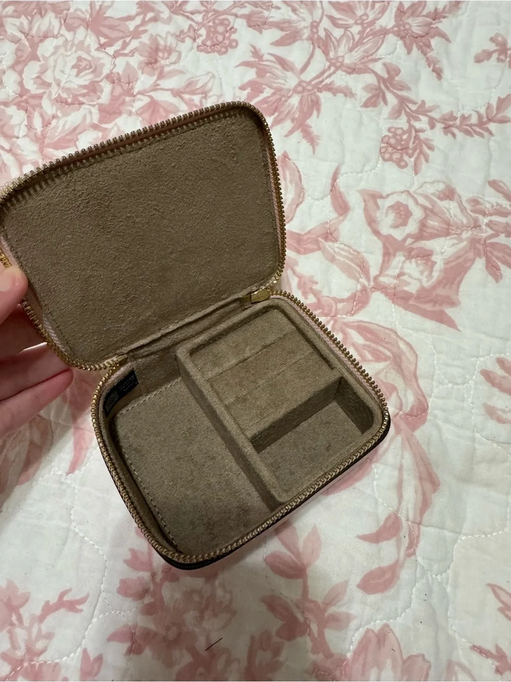 Michael Kors Jewelry Case